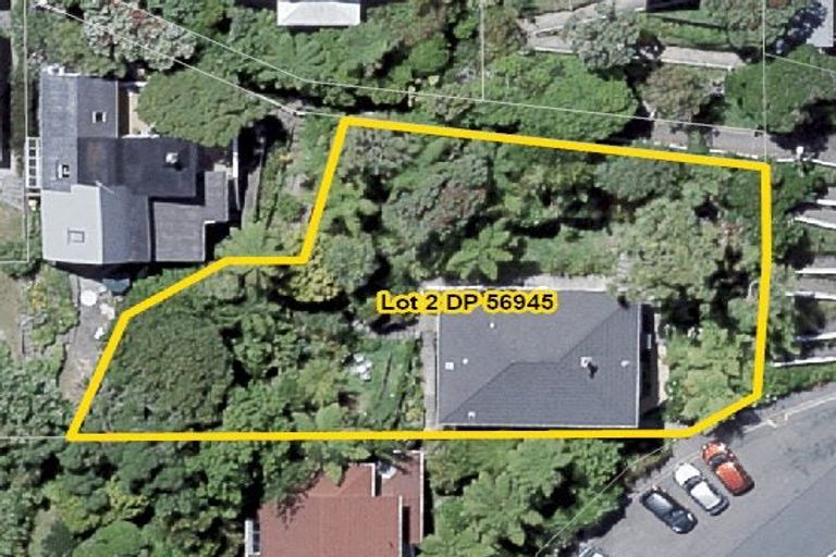 Photo of property in 51 Northland Road, Northland, Wellington, 6012