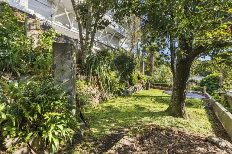 Photo of property in 38 Mortimer Terrace, Aro Valley, Wellington, 6021