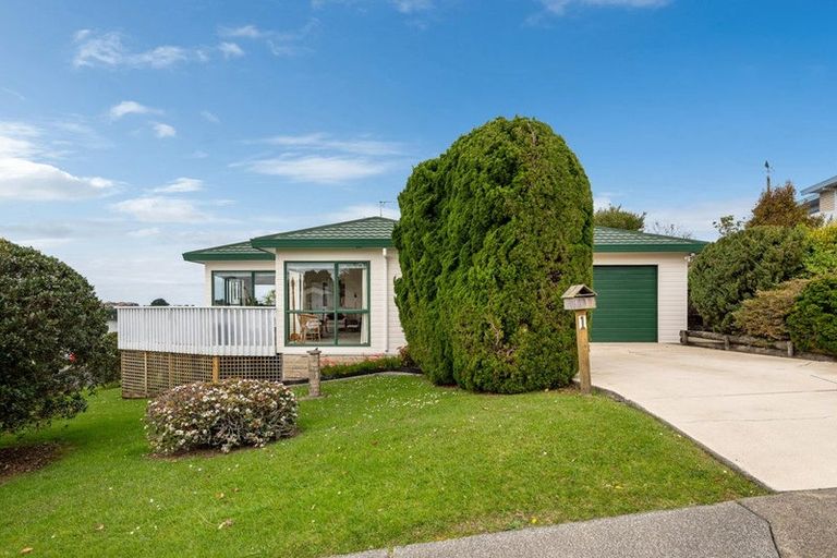 Photo of property in 1 Castaway Place, Gulf Harbour, Whangaparaoa, 0930