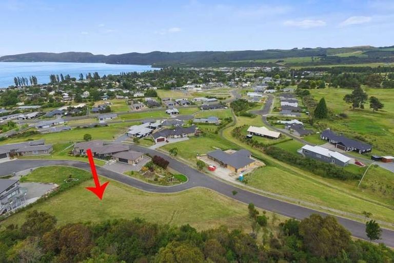 Photo of property in 14 Kittyhawk Drive, Kinloch, Taupo, 3377