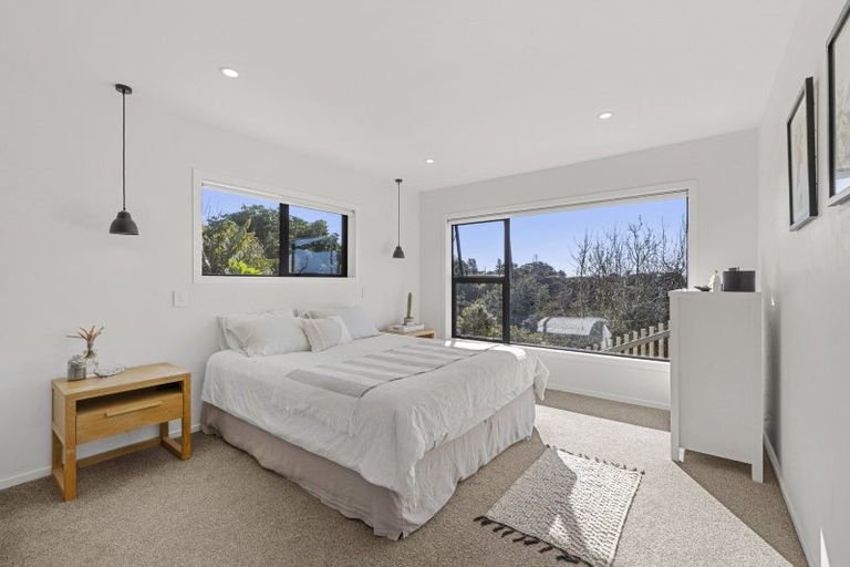 Photo of property in 12 Upper Wainui Road, Raglan, 3297