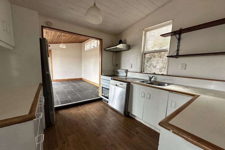 Photo of property in 11 Vogel Street, Mount Victoria, Wellington, 6011