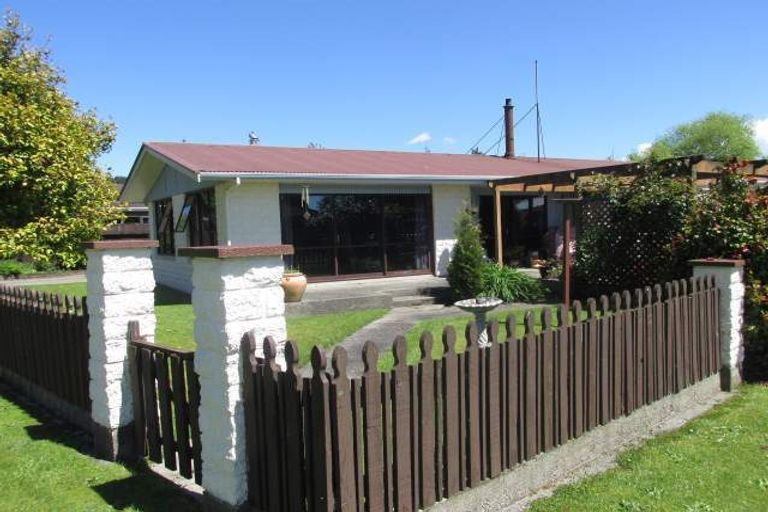 Photo of property in 16 Andersen Street, Reefton, 7830