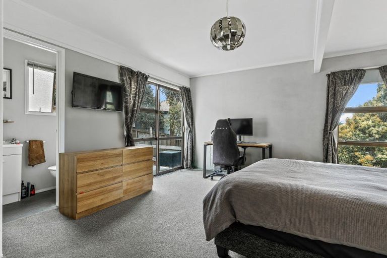 Photo of property in 125 Stredwick Drive, Torbay, Auckland, 0630