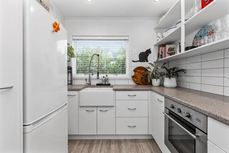 Photo of property in 37 Maltby Street, Meeanee, Napier, 4112