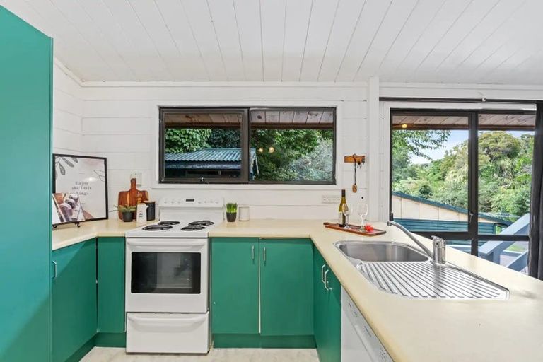 Photo of property in 8f Nevada Drive, Merrilands, New Plymouth, 4312