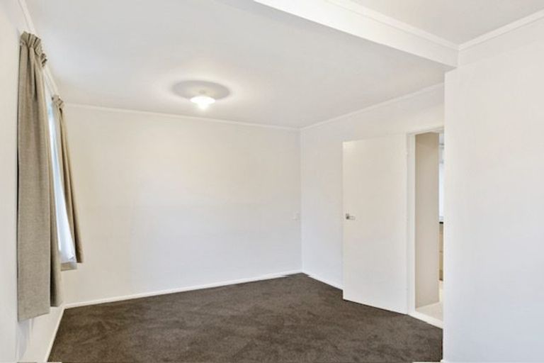 Photo of property in 5/60 Fairlie Terrace, Kelburn, Wellington, 6021