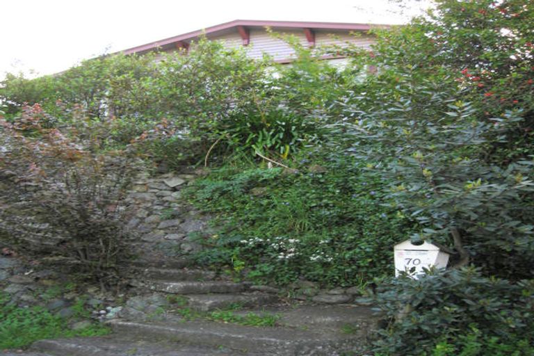 Photo of property in 70 Locking Street, Nelson South, Nelson, 7010