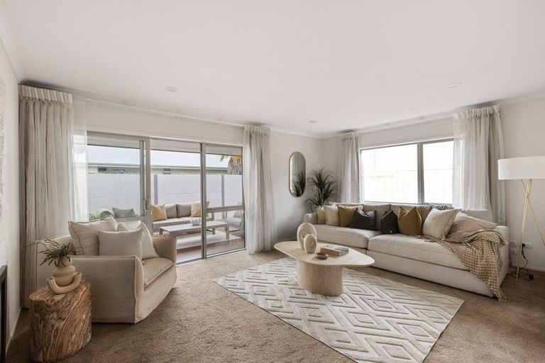Photo of property in 16 Selliera Place, Papamoa Beach, Papamoa, 3118