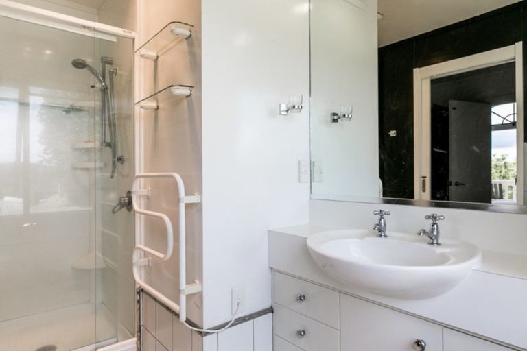 Photo of property in 55 Penrith Road, Poraiti, Napier, 4182