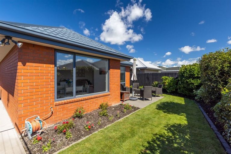 Photo of property in 7 Torrisdale Lane, Broomfield, Christchurch, 8042