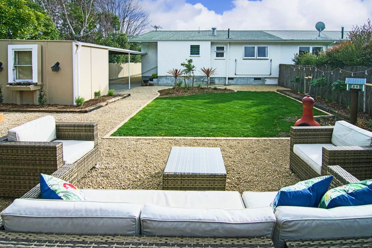 Photo of property in 2 Totara Street, Lansdowne, Masterton, 5810