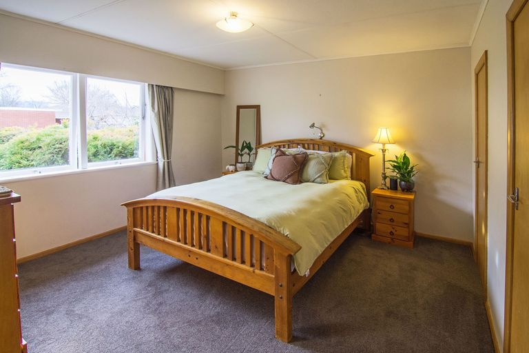 Photo of property in 2 Totara Street, Lansdowne, Masterton, 5810