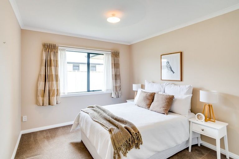 Photo of property in 210a Frimley Oaks, Frimley, Hastings, 4120