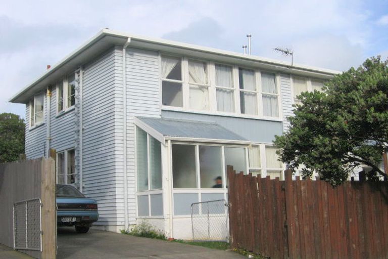 Photo of property in 59 Raukawa Street, Strathmore Park, Wellington, 6022