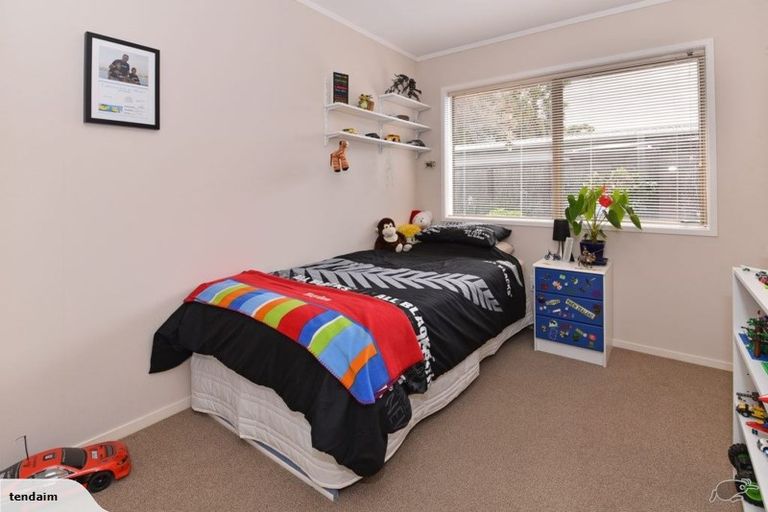 Photo of property in 1b Lorelei Place, Opaheke, Papakura, 2113