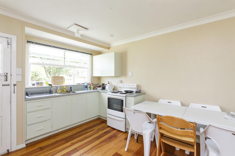 Photo of property in 116 Manawatu Street, Hokowhitu, Palmerston North, 4410
