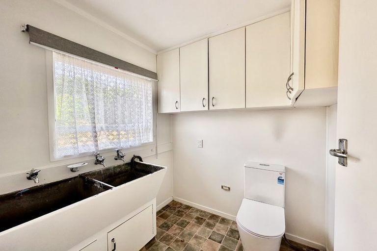 Photo of property in 1 Short Street, Manurewa East, Auckland, 2102