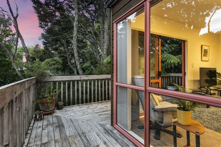 Photo of property in 3/51 Archers Road, Hillcrest, Auckland, 0629