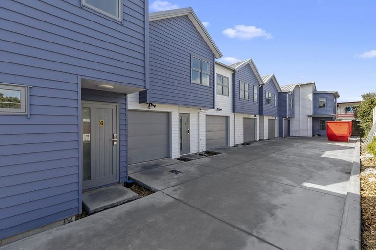 Photo of property in Valencia Court, 5/29 May Street, Mount Maunganui, 3116