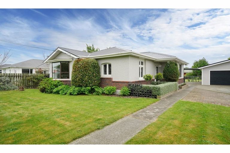 Photo of property in 12 Moa Street, Waikiwi, Invercargill, 9810