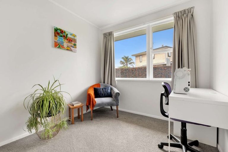 Photo of property in 55 Welcome Bay Road, Welcome Bay, Tauranga, 3112