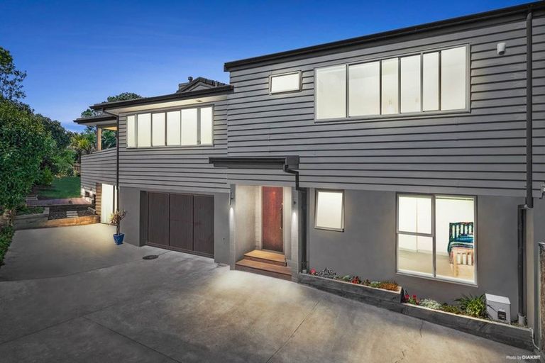 Photo of property in 1/62 Sorrel Crescent, Bucklands Beach, Auckland, 2012