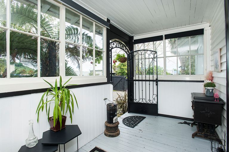 Photo of property in 57 Hirini Street, Kaiti, Gisborne, 4010