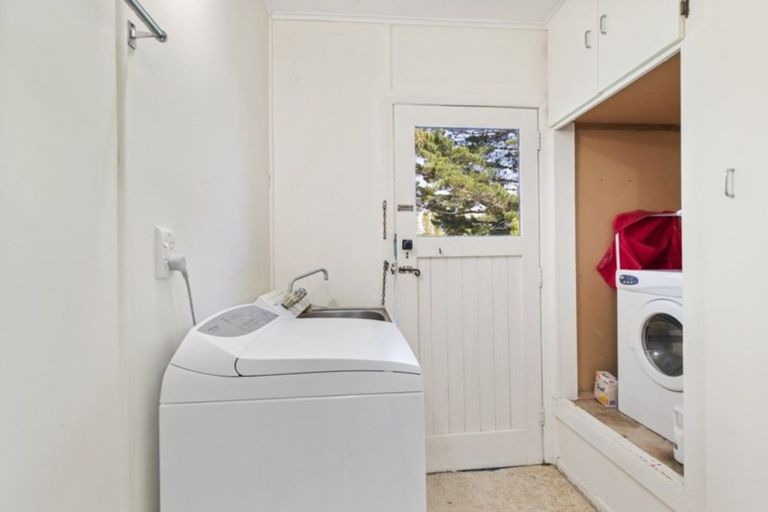 Photo of property in 7 Gloucester Street, Cannons Creek, Porirua, 5024