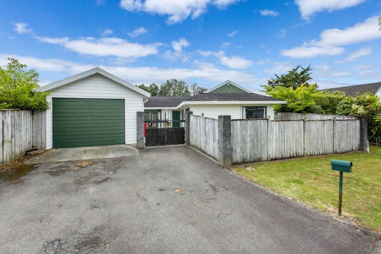 Photo of property in 4 Memphis Grove, Totara Park, Upper Hutt, 5018