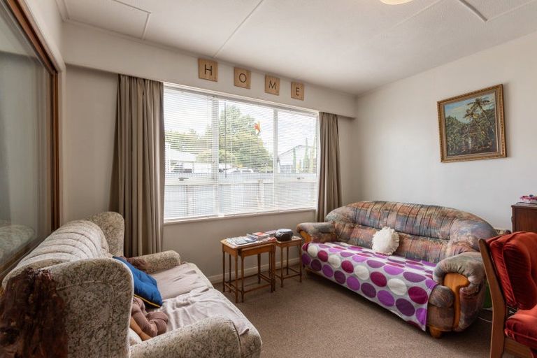 Photo of property in 10 Salisbury Street, Dannevirke, 4930