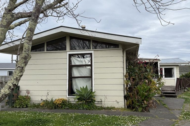Photo of property in 19 Martin Road, Outer Kaiti, Gisborne, 4010