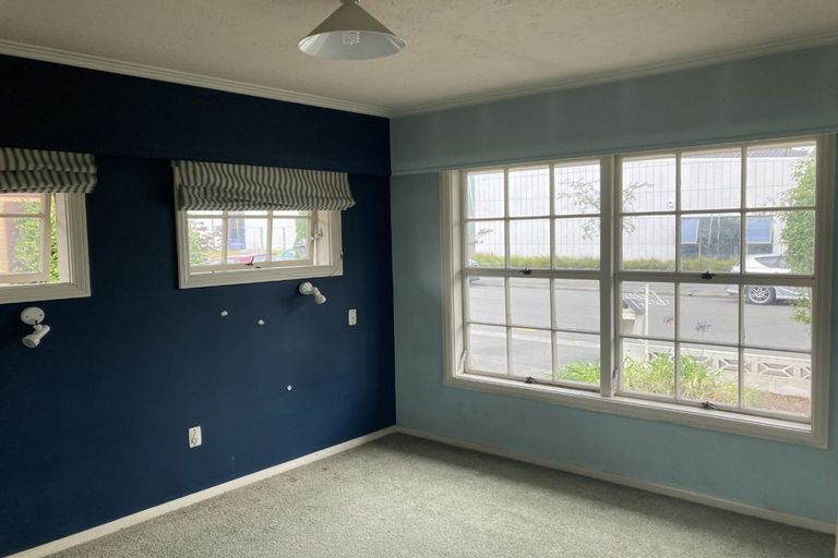 Photo of property in 33 Church Lane, Merivale, Christchurch, 8014