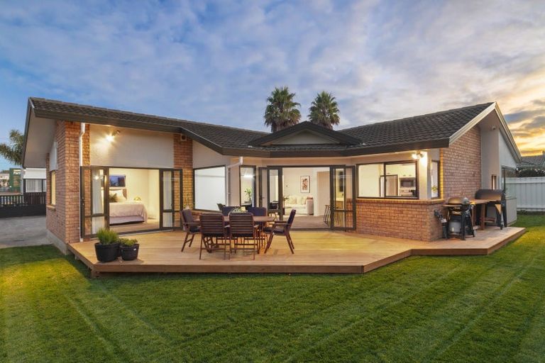 Photo of property in 75a Harris Street, Pukekohe, 2120