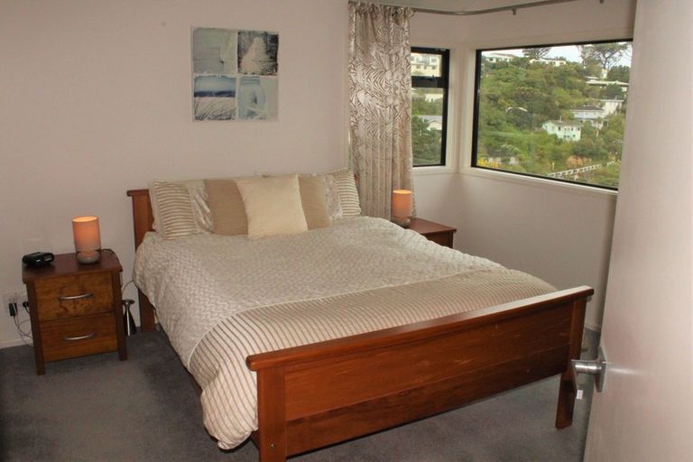 Photo of property in 7a Bay Lair Grove, Island Bay, Wellington, 6023