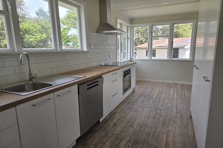 Photo of property in 8 Wadhurst Place, Burnside, Christchurch, 8053