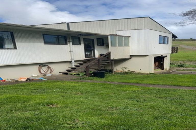 Photo of property in 99 Mcpike Road, Waimauku, 0883