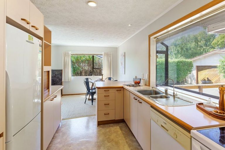 Photo of property in 71 Elizabeth Street, Waikanae, 5036