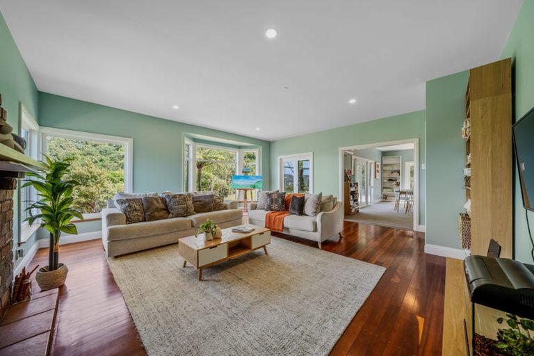 Photo of property in 11 Ridvan Grove, Ngaio, Wellington, 6035