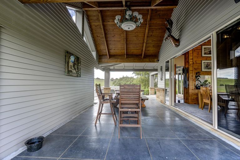 Photo of property in 220 Howden Road, Temple View, Hamilton, 3289