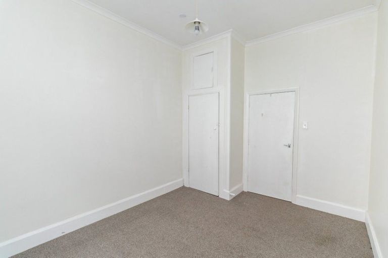 Photo of property in 1/364 The Parade, Island Bay, Wellington, 6023