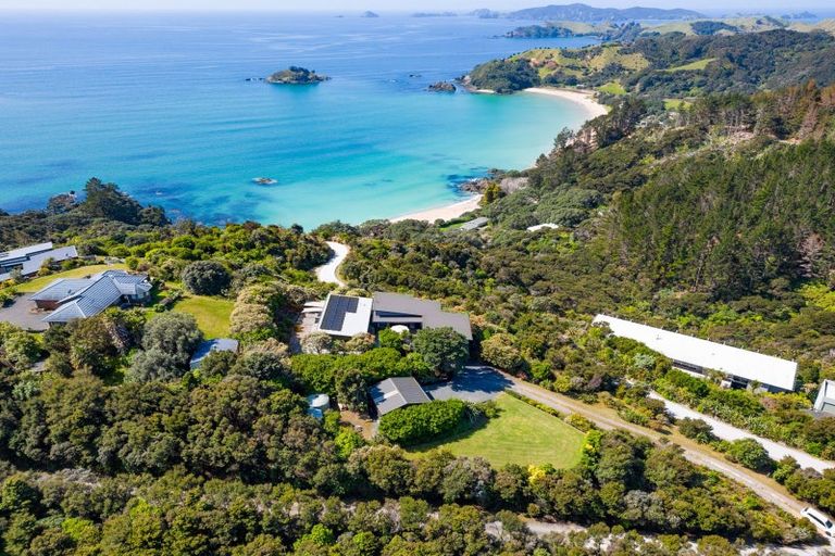 Photo of property in 1692d Wainui Road, Kaeo, 0478