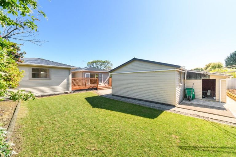 Photo of property in 4 Snowdon Avenue, Terrace End, Palmerston North, 4410