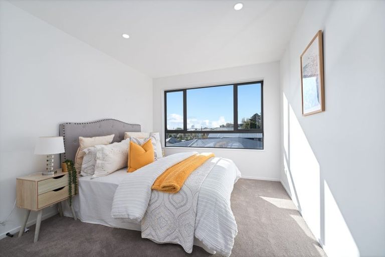 Photo of property in 28d Dellwood Avenue, Henderson, Auckland, 0612