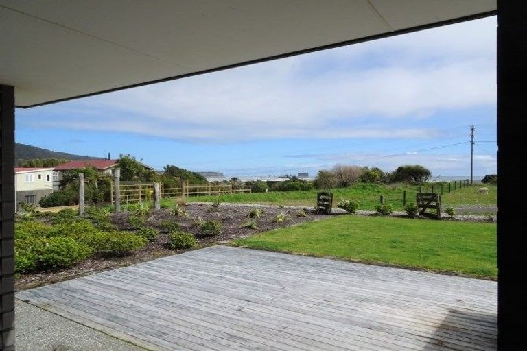 Photo of property in 9 Mcleod Street, Rapahoe, Greymouth, 7803