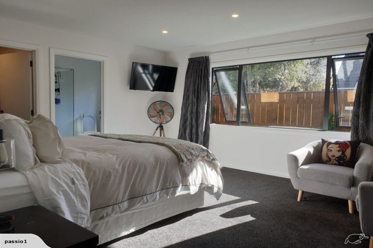 Photo of property in 21b Stewart Crescent, Hokowhitu, Palmerston North, 4410