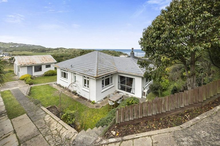 Photo of property in 223 Tomahawk Road, Andersons Bay, Dunedin, 9013