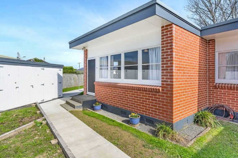 Photo of property in 4-6 Cottle Street, Avalon, Lower Hutt, 5011