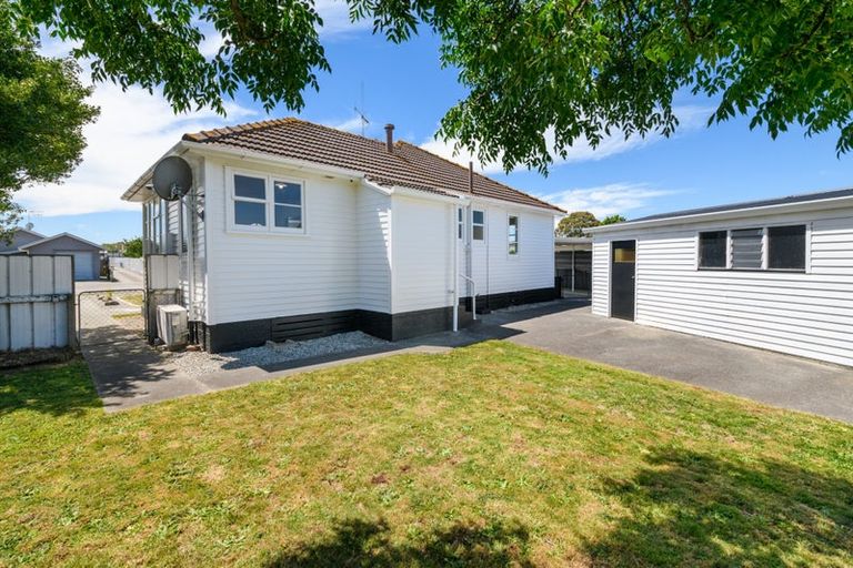 Photo of property in 34 Clyde Crescent, Roslyn, Palmerston North, 4414