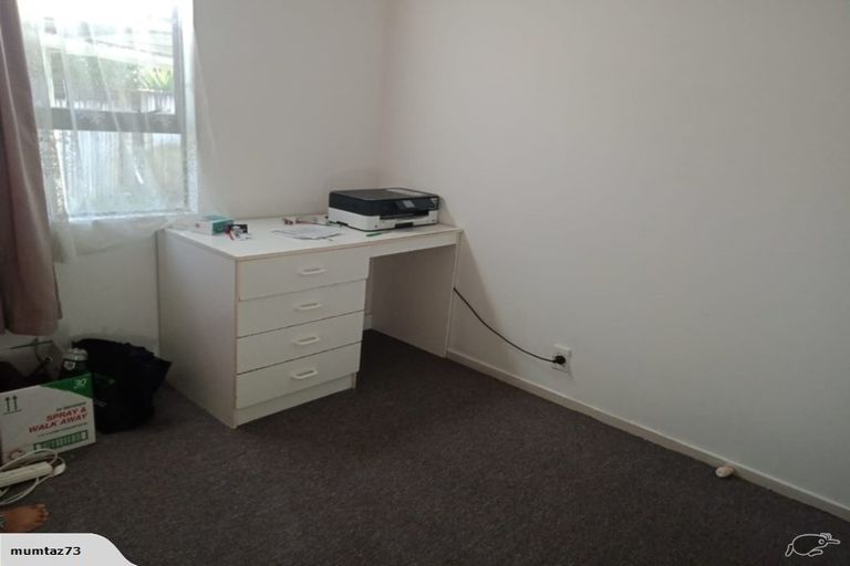 Photo of property in 5 Southview Place, Wattle Downs, Auckland, 2102